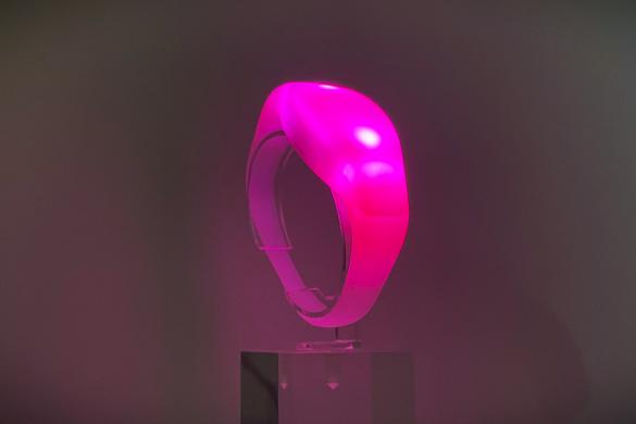 Reguläres LED-Blinkarmband